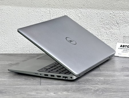 Dell Latitude 5540 7